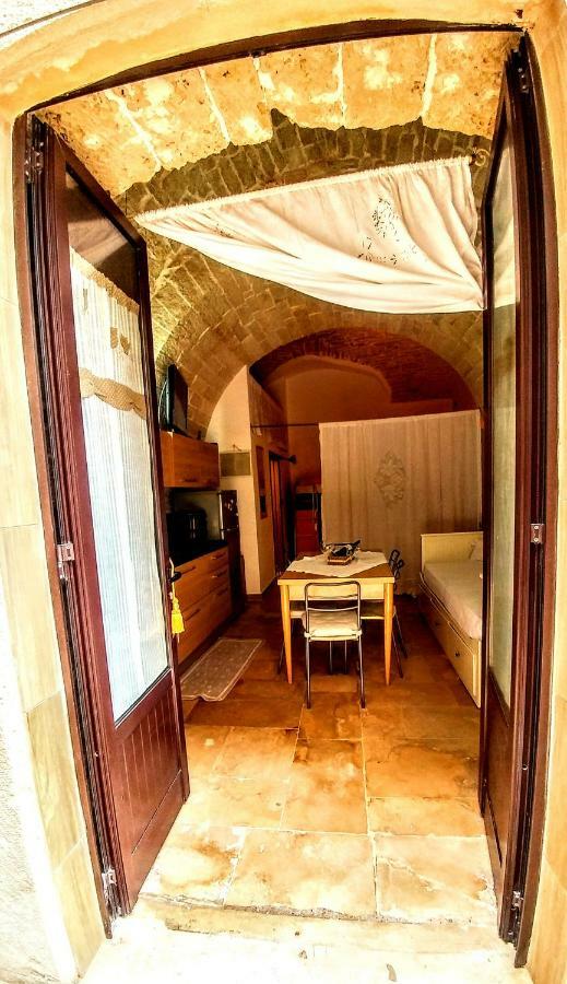Rubini'S House Hotel Giovinazzo Eksteriør billede